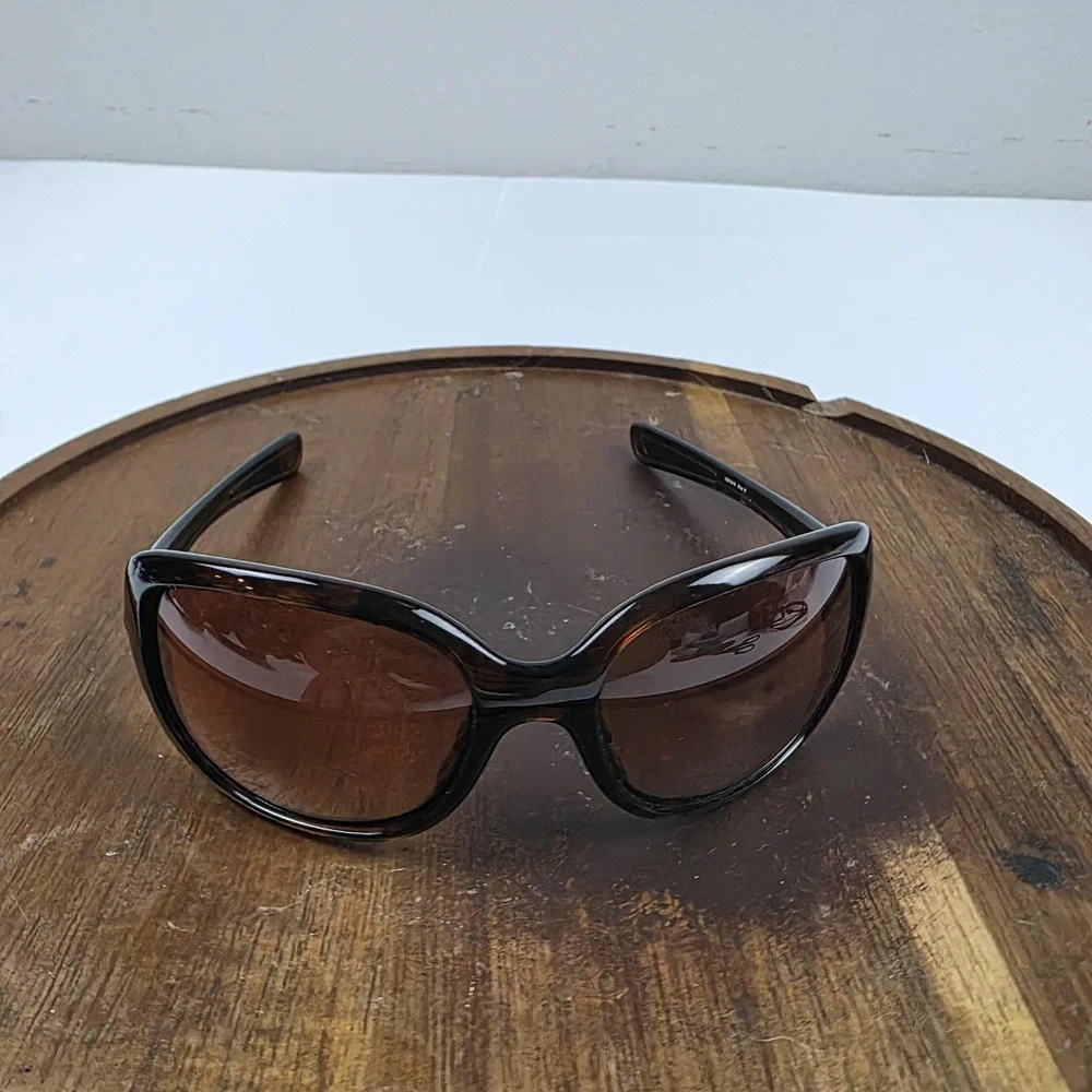 Oakley Necessity Sunglasses Womens 60-18 Brown Tortoise Oversized Wrap Tinted